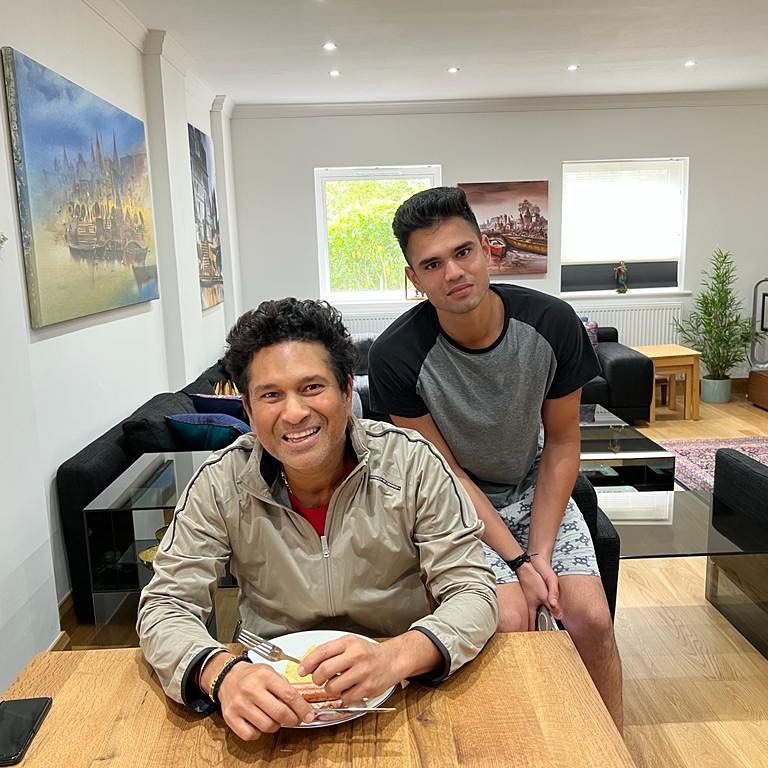 Arjun Tendulkar Biography In Hindi | अर्जुन तेंदुलकर की जीवनी 3 Arjun Tendulkar Biography