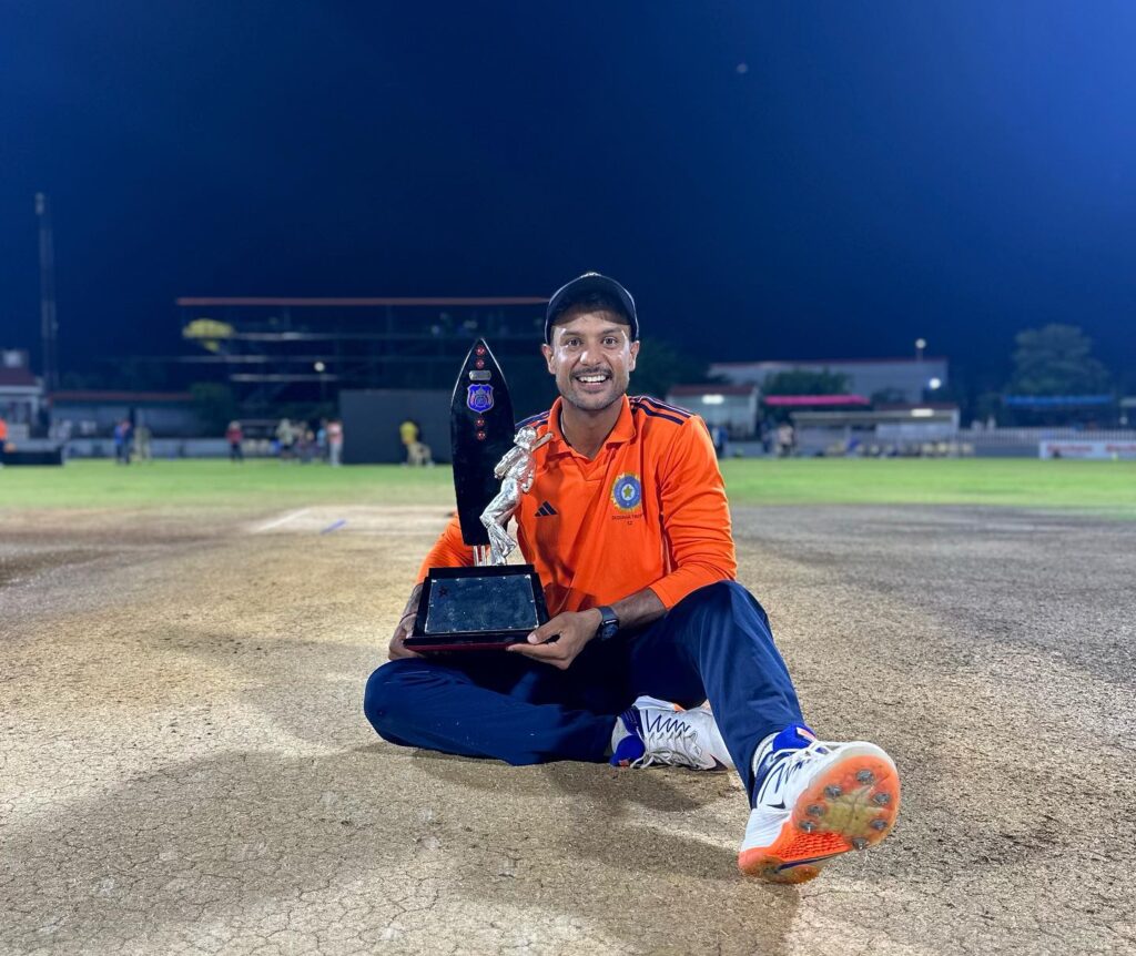 Mayank Agarwal Biography 