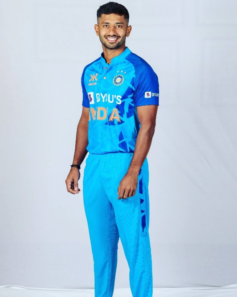 Rahul Tripathi Biography In Hindi