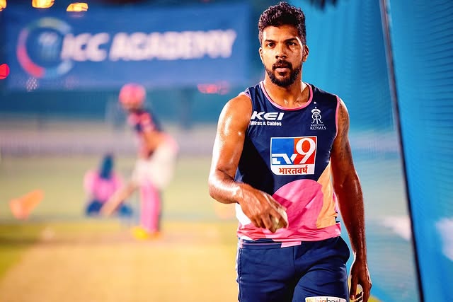 Varun Aaron Biography In Hindi | वरुण एरॉन की जीवनी 2 Varun Aaron Biography